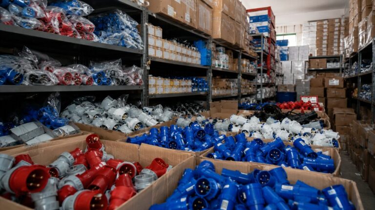 industrial plug connectors for people

